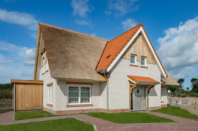 roompot nieuwvliet bad